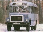 Выставочный образец САРЗ-3976 – товарные машины оригинальной эмблемой на облицовке радиатора не оснащались